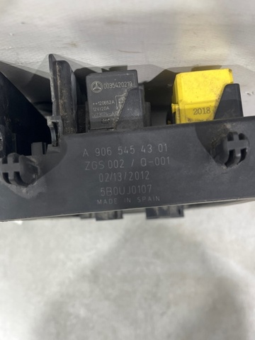 MERCEDES A9065451201 Блок управления сигналами SAM в наличии Сумы