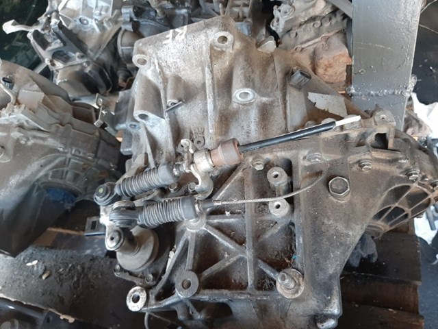 МКПП в сборе B2C2 MAZDA