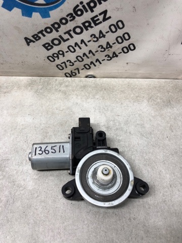 B45C5858X Mazda Мотор стеклоподъемника двери передней правой