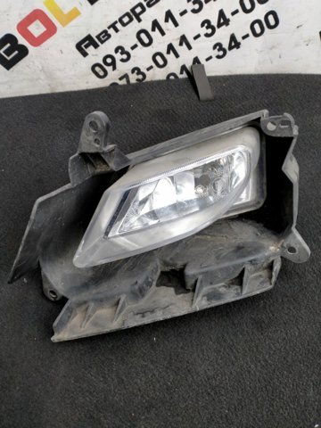 Противотуманка левая BDG851690B MAZDA