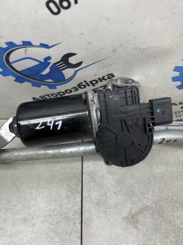 Мотор трапеции стеклоочистителя BN8V67340 MAZDA