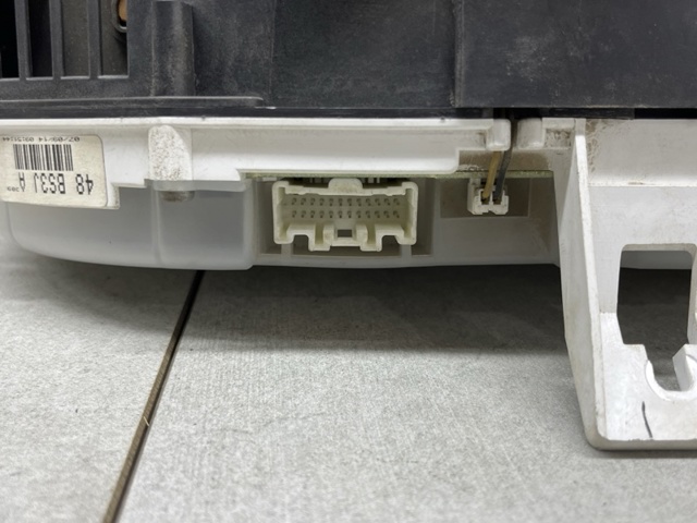 MAZDA BP4K55214 Панель приборов в наличии Ирпень
