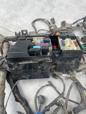 BP4K66760F MAZDA Блок предохранителей купить в Житомир