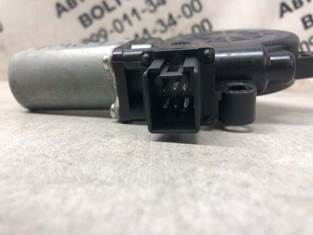 D6515858XB MAZDA Мотор стеклоподъемника двери передней правой купить в Харьков