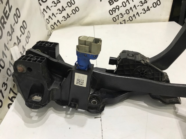 DG9C9F856AF FORD купить в Запорожье