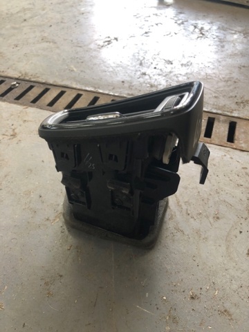 NISSAN E9885211100 в наличии Каменское