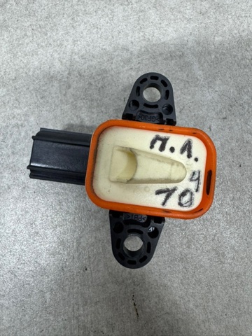 Датчик AIRBAG передний F2GT14C676AA FORD