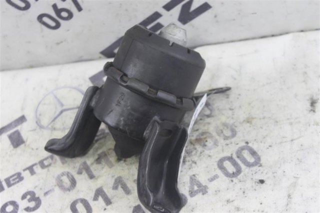 Подушка мотора правая GAM639060F MAZDA