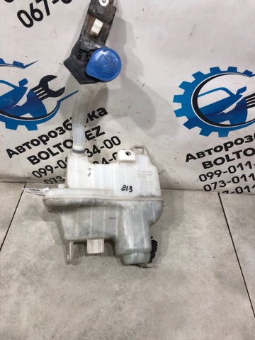 GHR167481 Mazda Бачок омывателя стекла