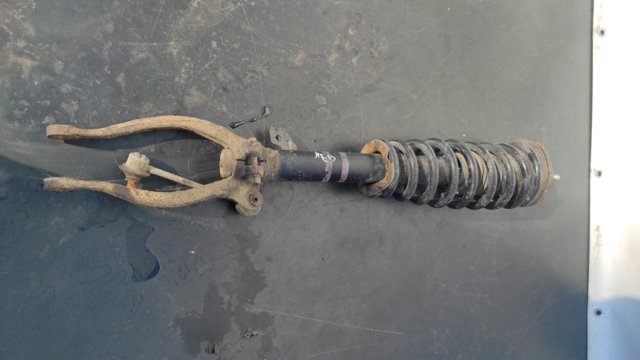 MAZDA GS1D34900G Амортизатор передний левый в наличии Черновцы