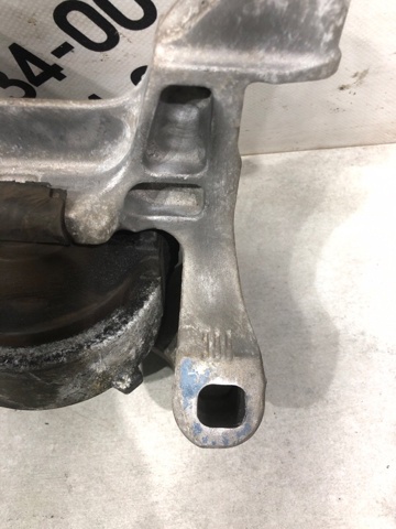 KD6239060A MAZDA Правая подушка двигателя купить в Житомир