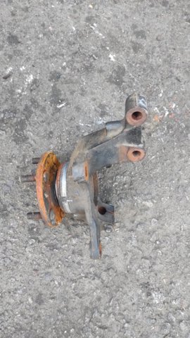 MAZDA L20633020 Цапфа (поворотный кулак) передний правый в наличии Винница