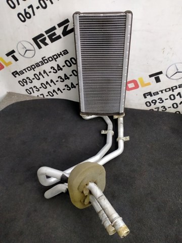 Радиатор печки LR017030