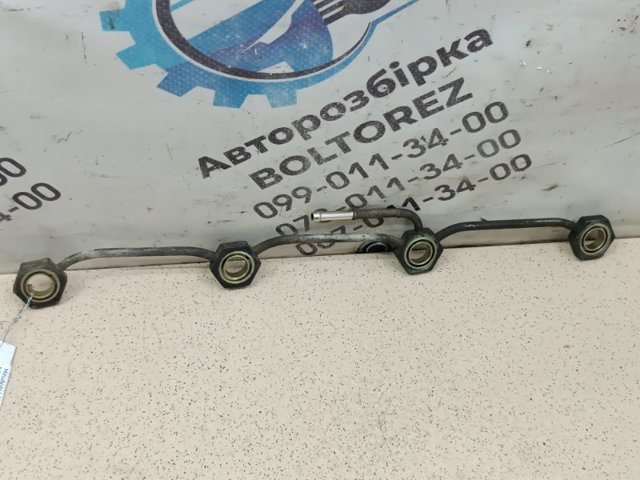Обратная топливная трубка от форсунок Mitsubishi Pajero 2 Canvas Top