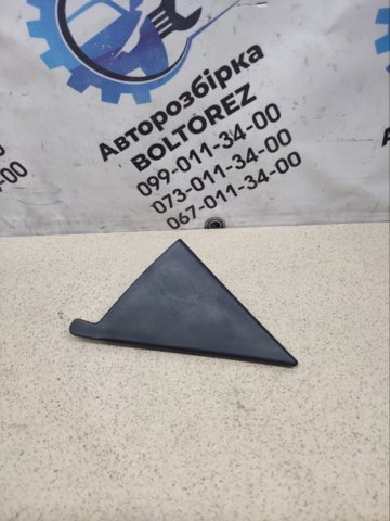 Внутренняя накладка крепления зеркала левого MR109273 MITSUBISHI