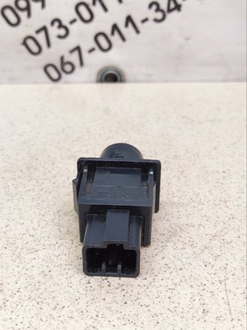 MR240714 MITSUBISHI Кнопка включения обогрева заднего стекла купить в Ирпень
