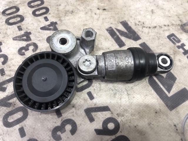 Натяжная планка поликлинового ремня PE0315980 MAZDA