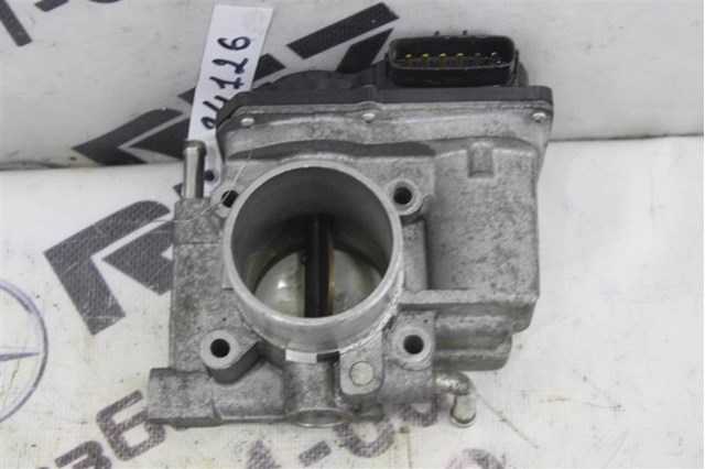 Дроссельная заслонка в сборе R2AA136B0 MAZDA