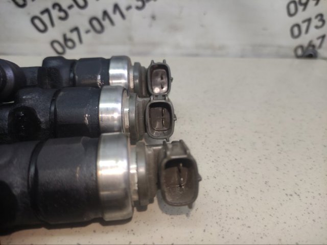 RF7J13H50 MAZDA Форсунка впрыска топлива купить в Тернополь