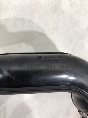 SH0113330F MAZDA Патрубок интеркулера купить в Павлоград