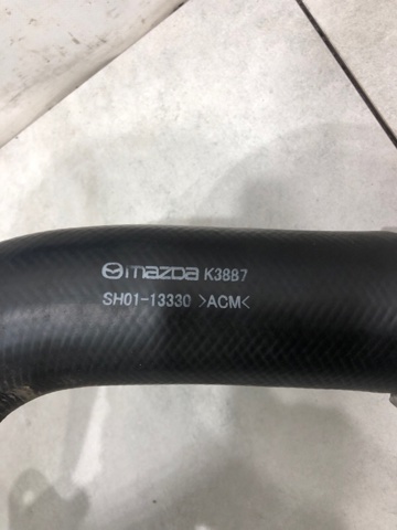 Шланг/патрубок интеркуллера SH0113330F MAZDA