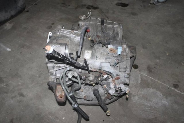 TOYOTA U151E в наличии Кривой Рог