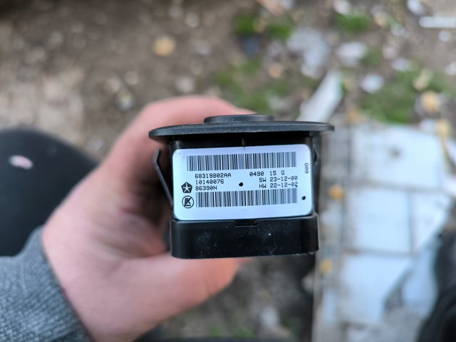 68319802AA купить Киев