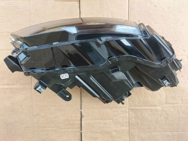NISSAN 260106RR6A Фара правая в наличии Николаев