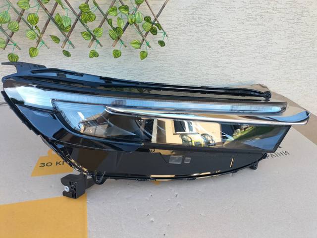 Фара основная правая 331003A0A22 HONDA