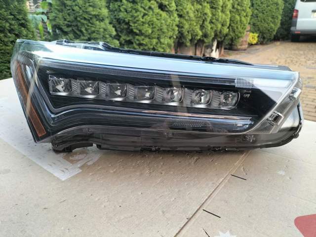 Фара правая 33100TJBA01 HONDA