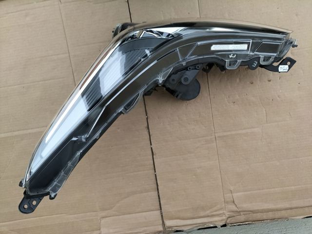 8107047870 TOYOTA Левая фара купить в Одесса