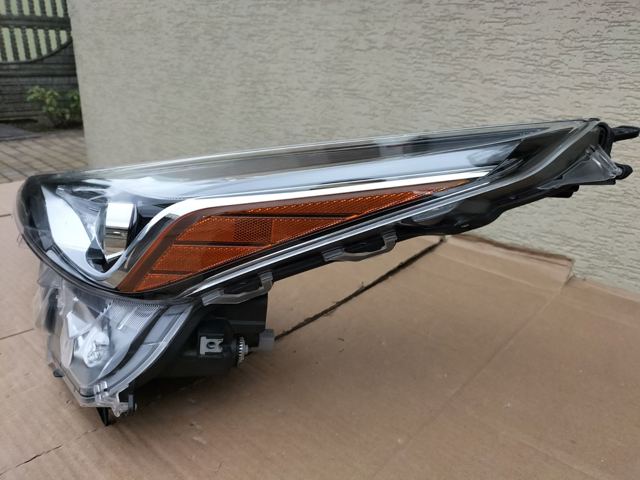 8107047870 TOYOTA Левая фара купить в Сумы