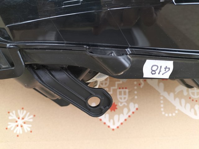 8111006D80 Правая фара купить Каменское
