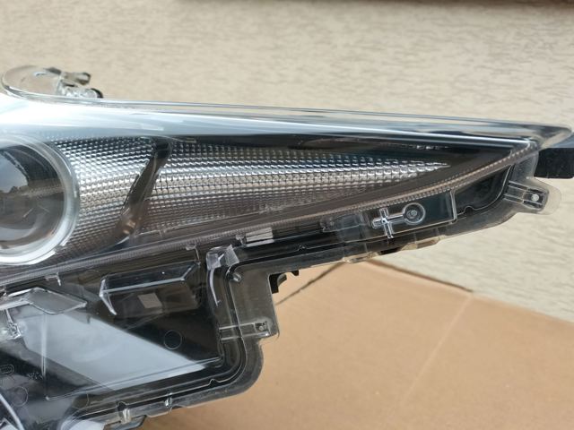 8114047710 TOYOTA Фара правая купить в Винница