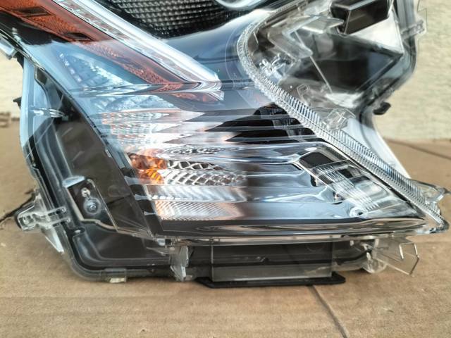 8114047710 TOYOTA Правая фара купить в Одесса
