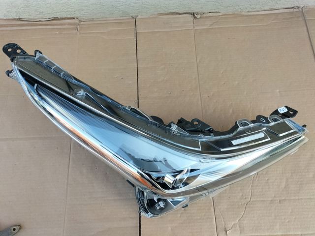 8114047A00 TOYOTA Фара правая купить в Одесса