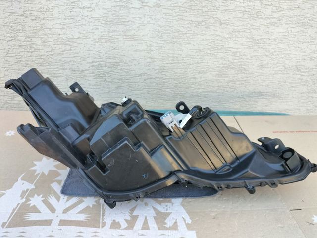 8115006G30 TOYOTA Левая фара купить в Киев