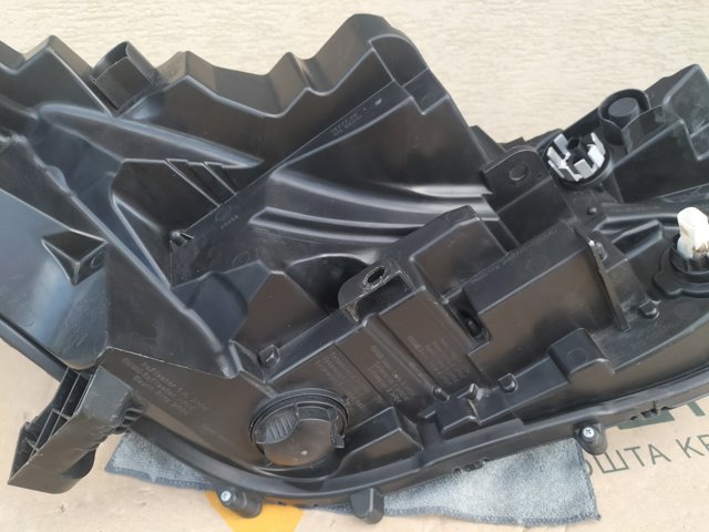 8115008100 TOYOTA Левая фара купить в Черновцы