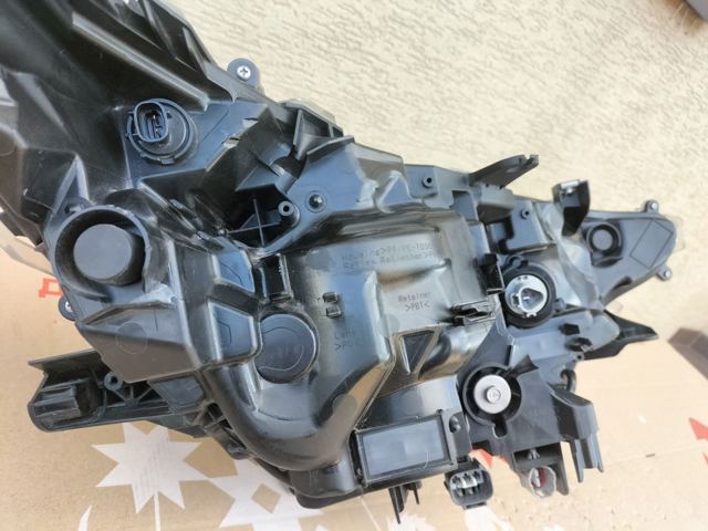 8117042A00 TOYOTA Левая фара купить в Хмельницкий