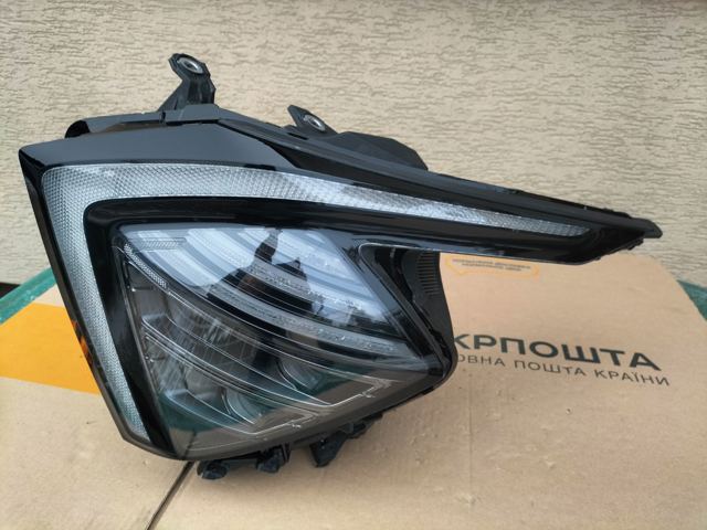 92101DW110 Hyundai/Kia