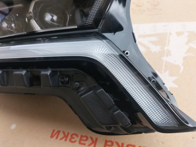 92102R5110 HYUNDAI Фара правая купить в Ровно