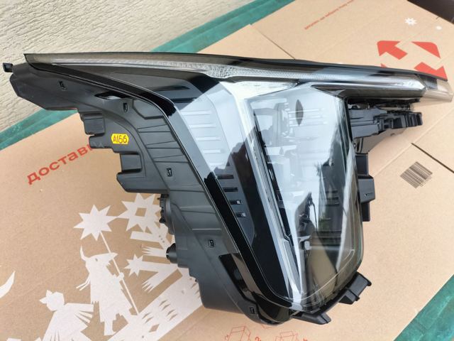 92102R5600 HYUNDAI Фара правая купить в Запорожье