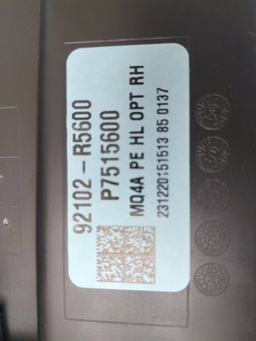 92102R5600 HYUNDAI Фара правая купить в Полтава