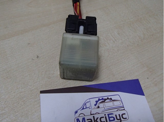 Блок управления стеклоподъемником 0015427819 MERCEDES