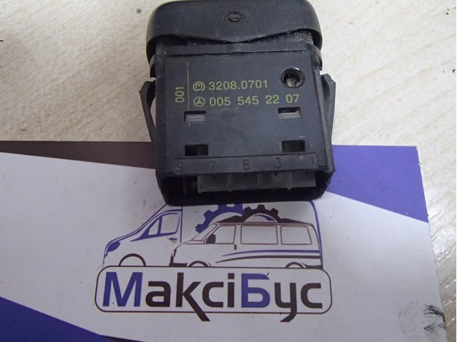 Кнопка блокировки замка двери 0055452207 MERCEDES