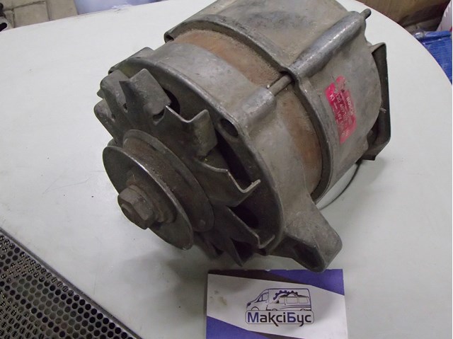 Автомобильный генератор 0120489187 BOSCH
