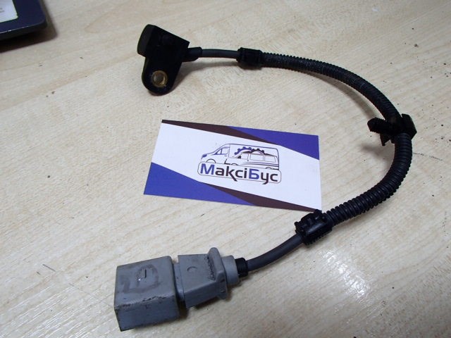 Датчик положения распредвала Фольксваген Гольф 5