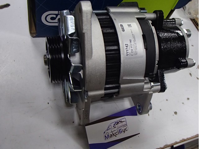 Генератор автомобиля Форд Эскорт 7