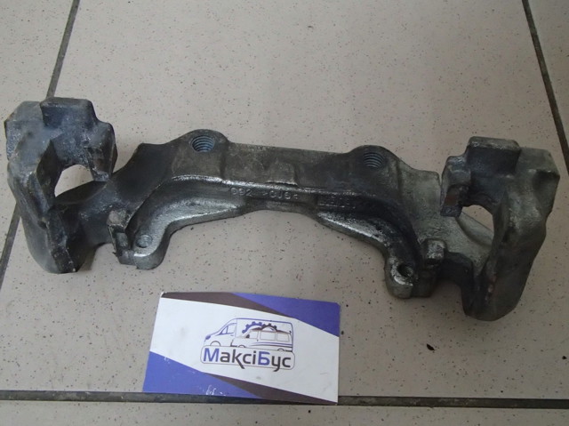Скоба тормозного суппорта переднего 1775087 FORD