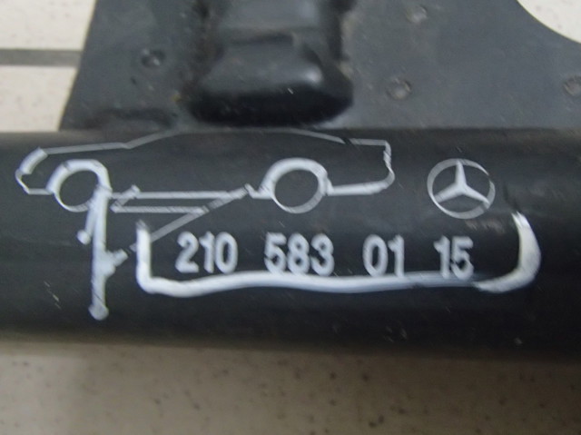 MERCEDES 2105830115 Домкрат в наличии Ирпень